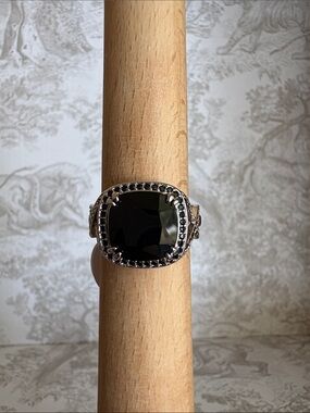 NWT - Bomb Party OG Ring - Entwined With Grace RG65893 - Size 9